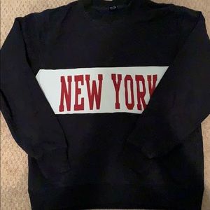 Women’s sweatshirt